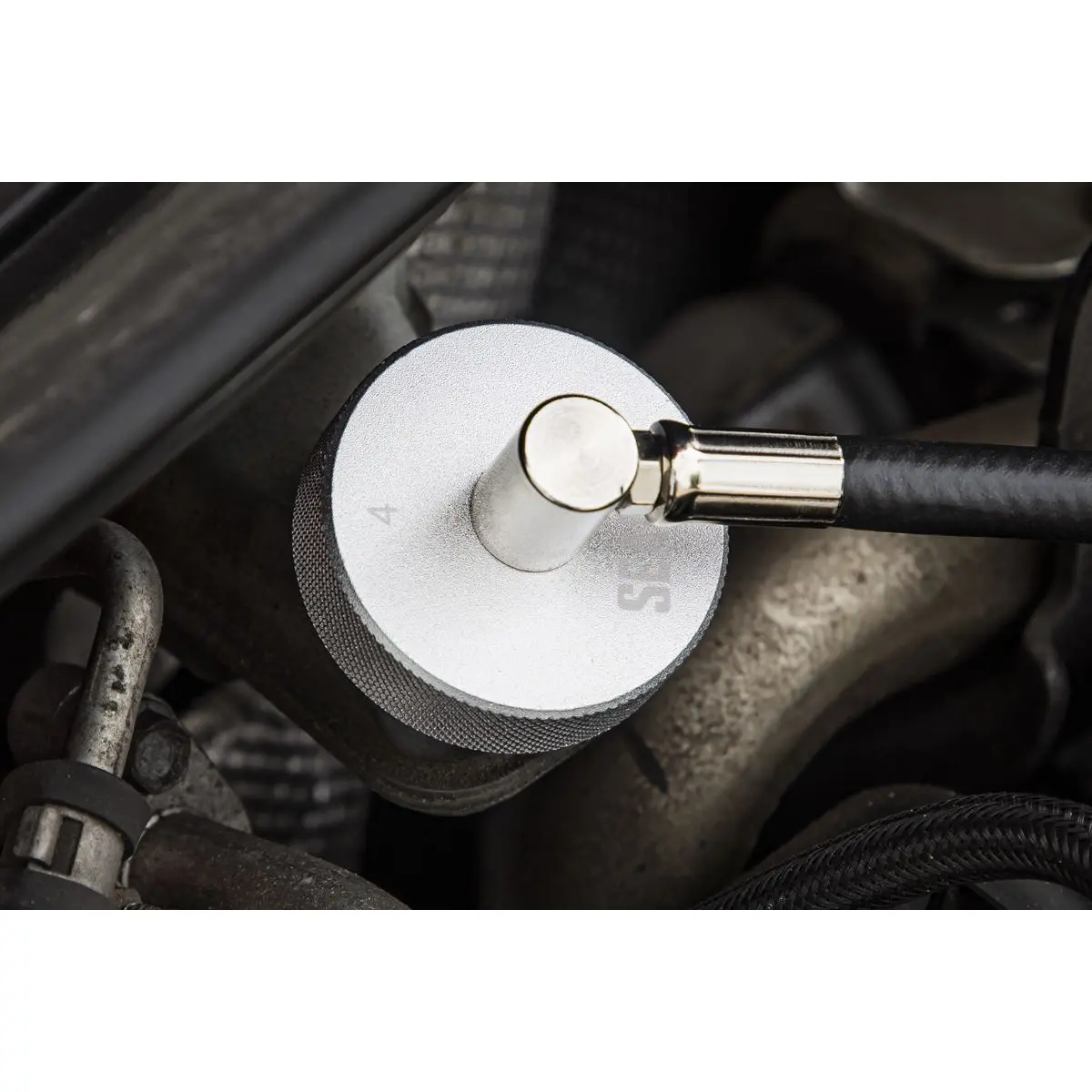 Sealey 7pc Brake & Clutch Pressure Bleeder Cap Set - Image 4