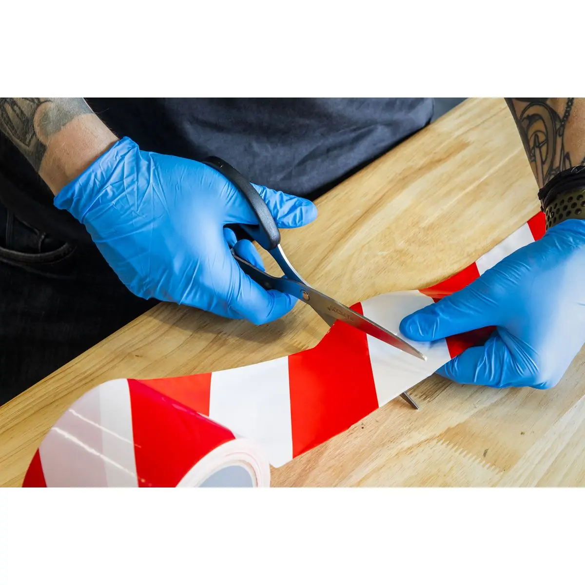 Sealey 80mm x 100m Non Adhesive Hazard Barrier Tape - Image 4