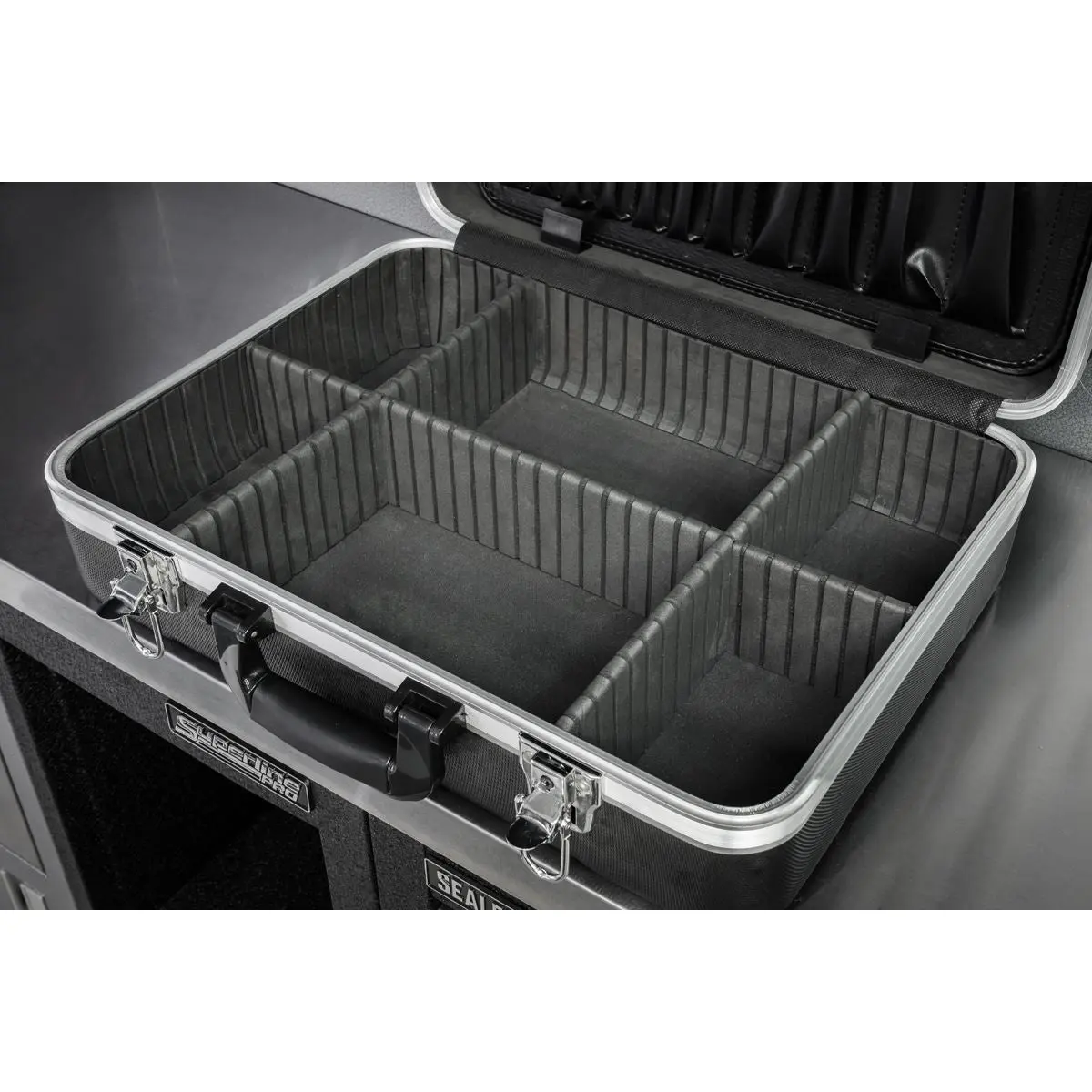 Sealey ABS Tool Case 460 x 350 x 150mm - Image 4