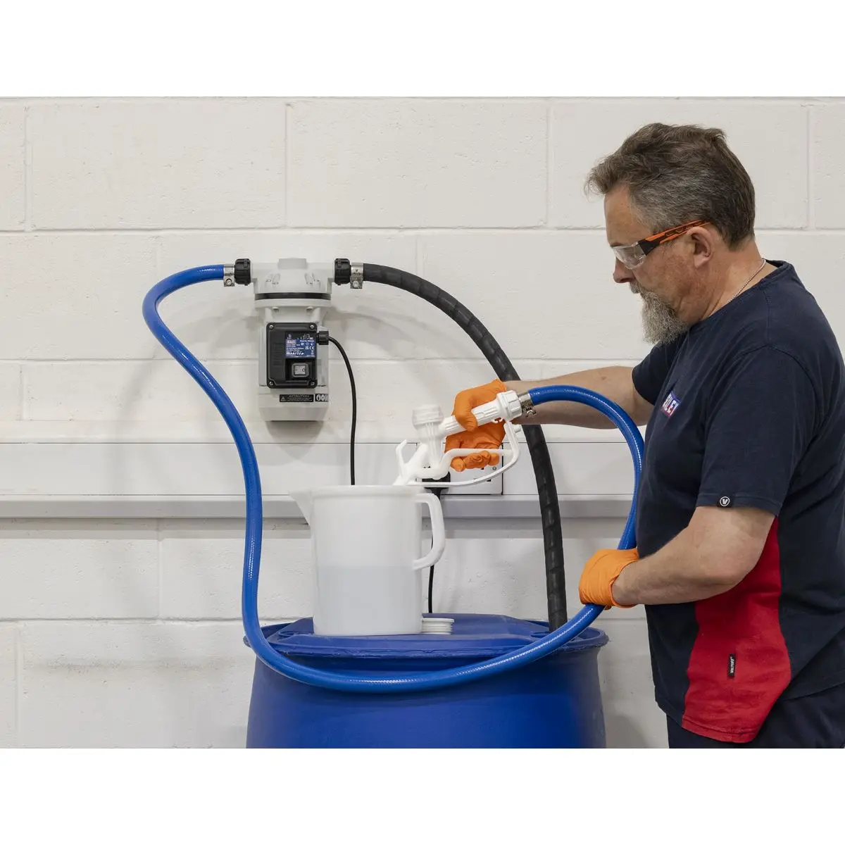 Sealey AdBlue® Transfer Pump Portable 230V - Image 9