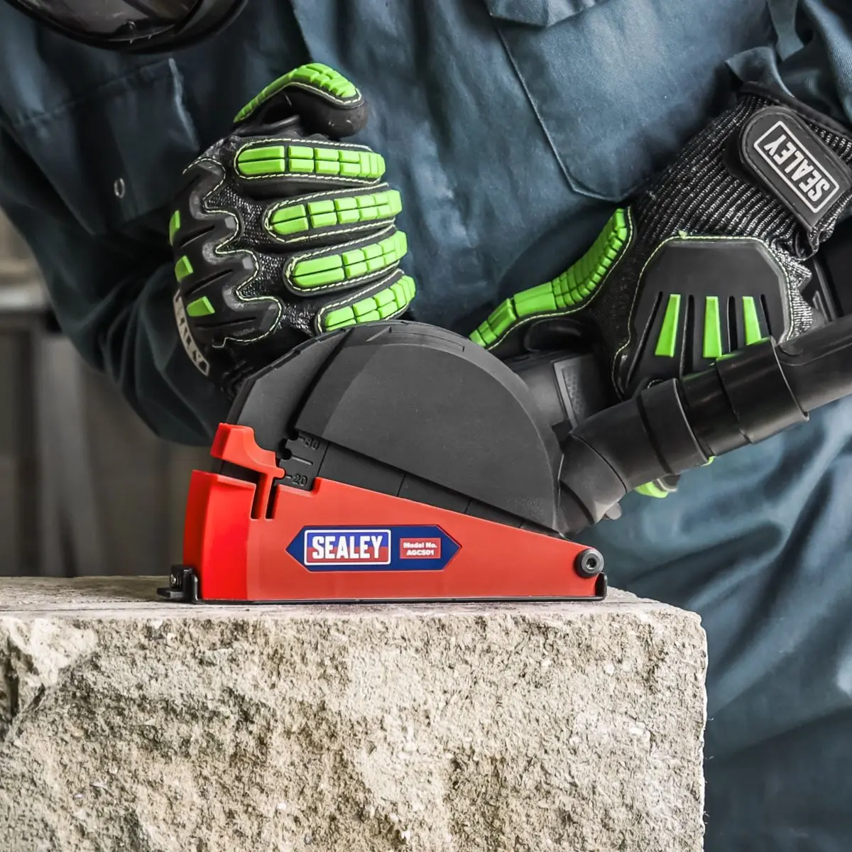 Sealey Adjustable Angle Grinder Cutting Shroud - Image 3