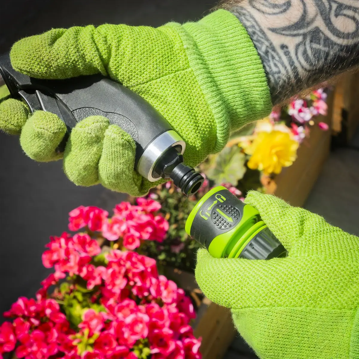 Sealey Adjustable Spray Gun With Soft Grip Handle - Image 5