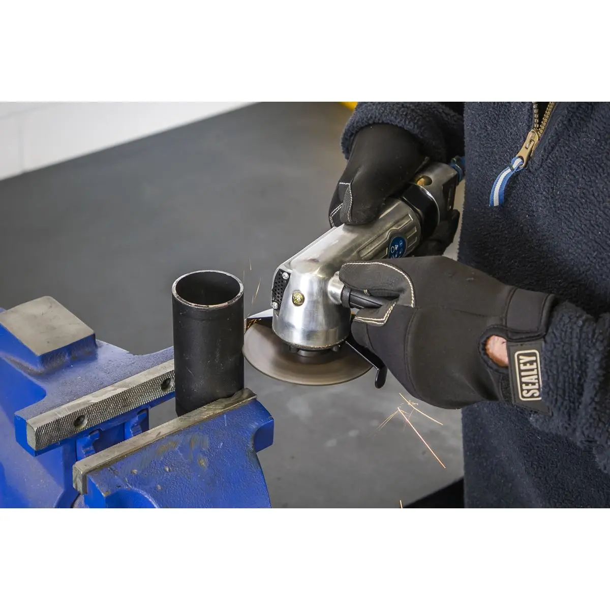 Sealey Air Angle Grinder Ø100mm Heavy-Duty - Image 10