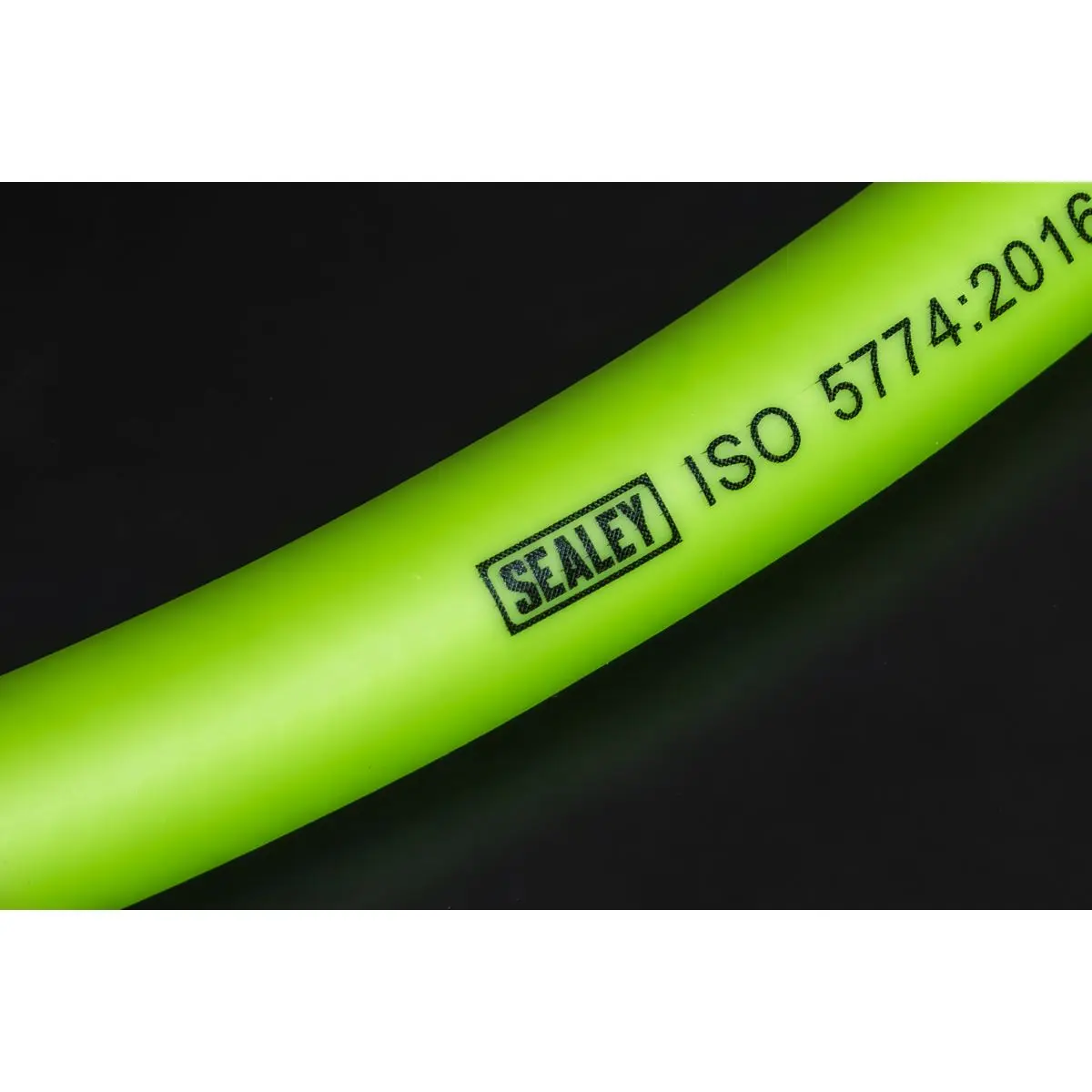 Sealey Air Hose 10m x Ø8mm Hybrid High-Visibility with 1/4"BSP Unions - Image 8