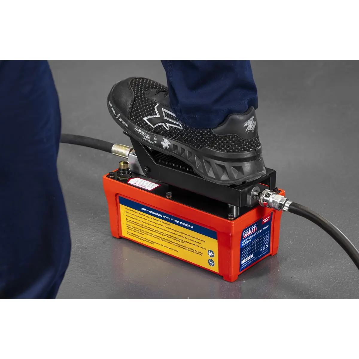 Sealey Air Hydraulic Foot Pump 10,000psi - Image 6
