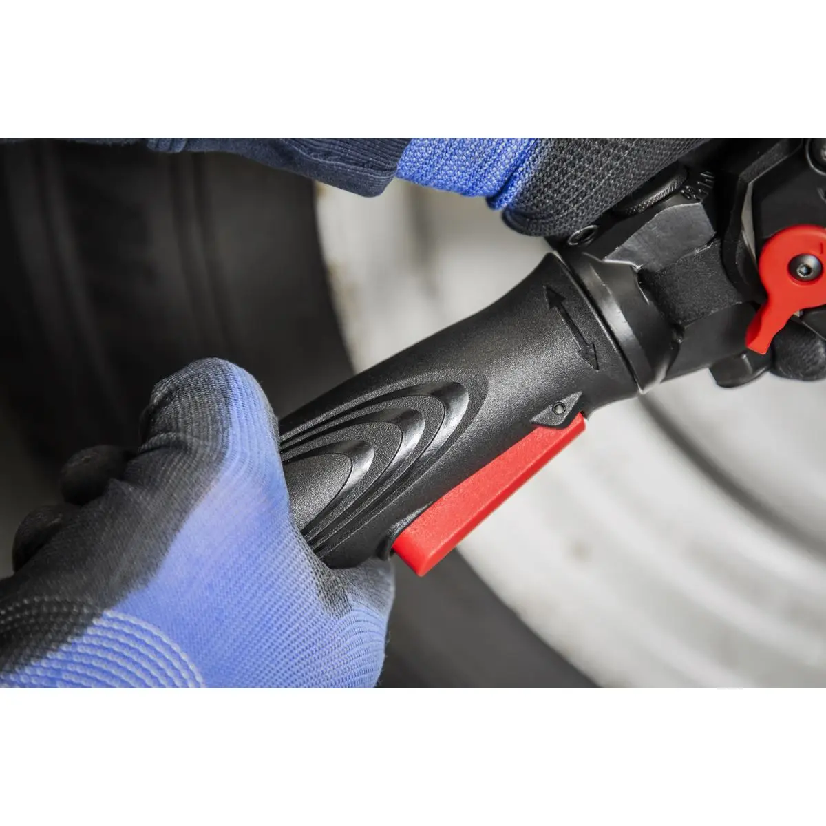 Sealey Premier Air Impact Wrench 1/2"Sq Drive Super Stubby - Twin Hammer - Image 3