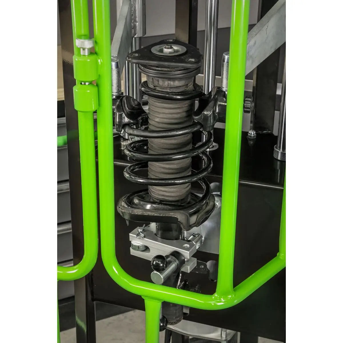 Sealey Air Operated Coil Spring Compressor 3000kg - Image 10