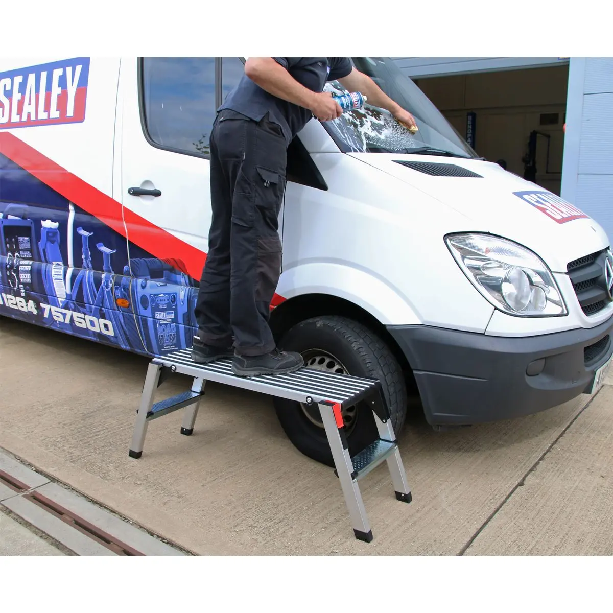Sealey Aluminium Folding Platform 2-Tread EN 131-4 - Image 5