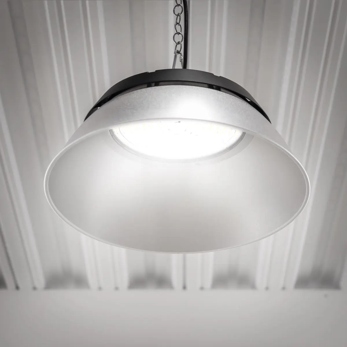 Sealey Aluminium Reflector for LED200HB - Image 6