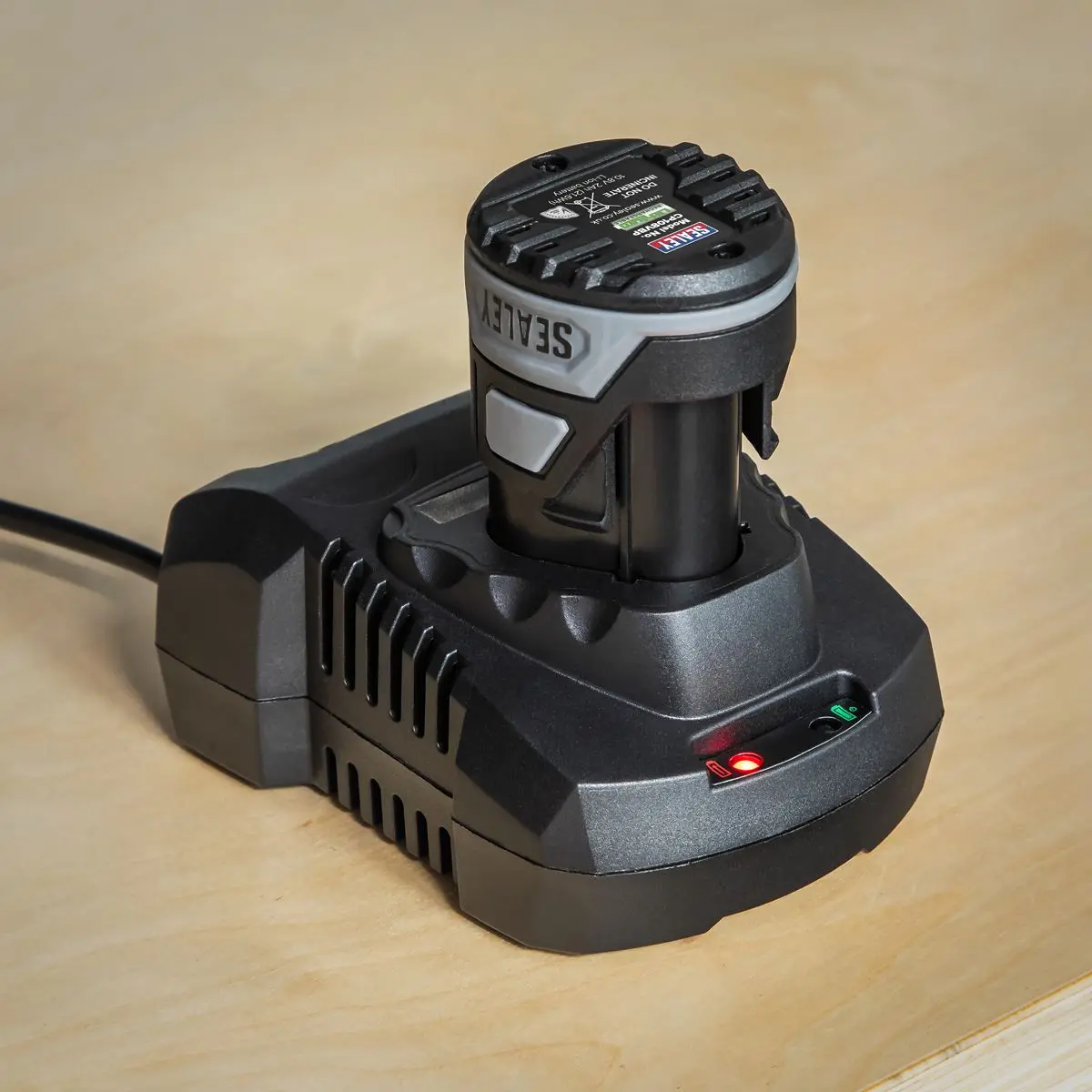 Sealey Battery Charger for 10.8V Lithium-ion SV10.8 Series - European Plug - Image 8