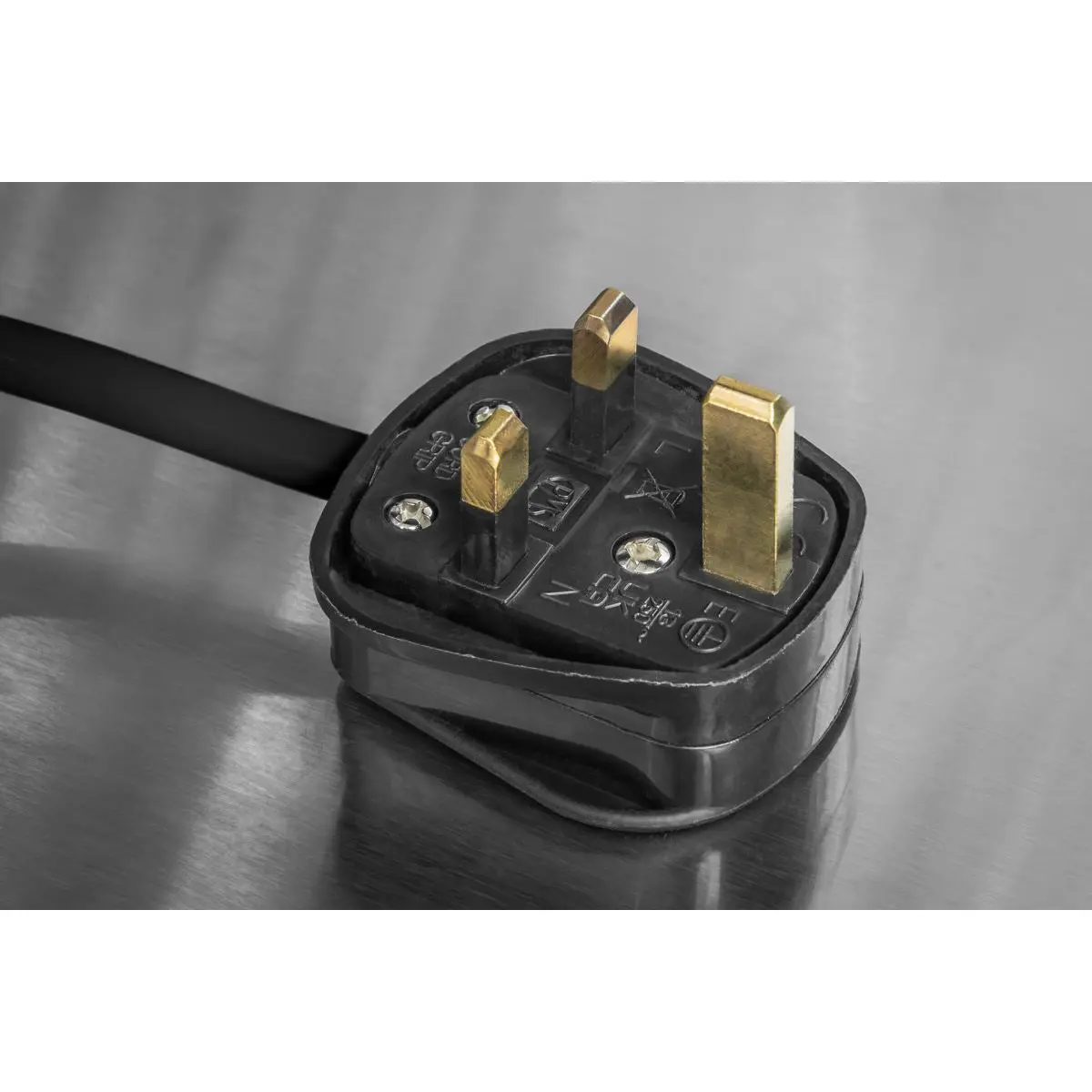 Sealey Cable Reel 50m 4 x 230V 1.25mm² Thermal Trip - Image 6