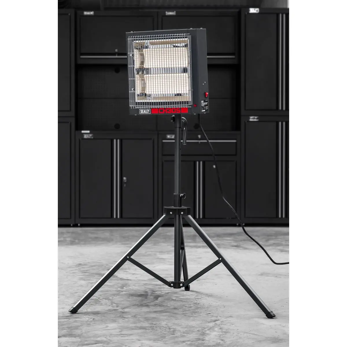 Sealey Ceramic Heater with Tripod Stand 1.4/2.8kW 230V - Image 3