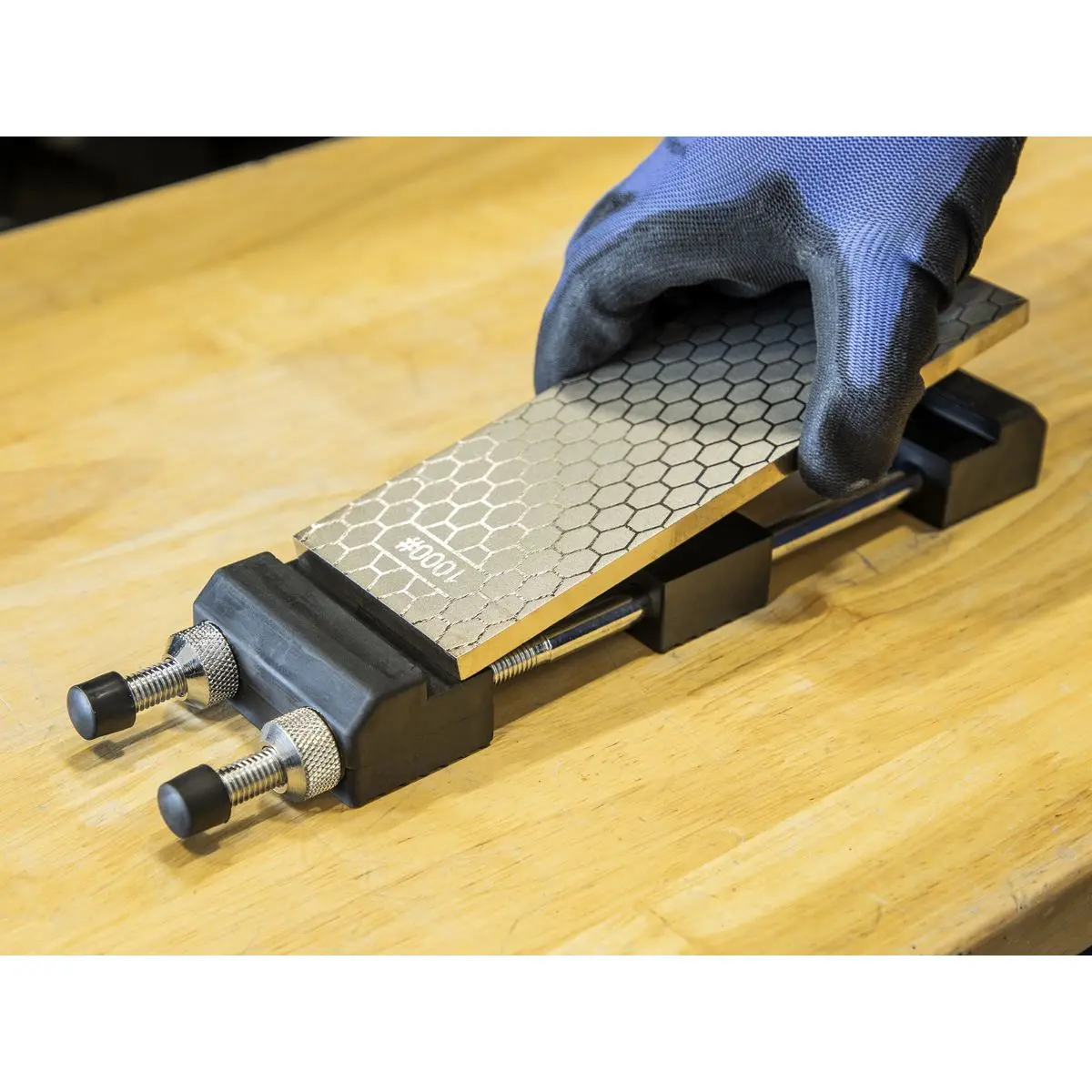 Sealey Combination Diamond Sharpening Whetstone With Adjustable Stone Holder - Image 6