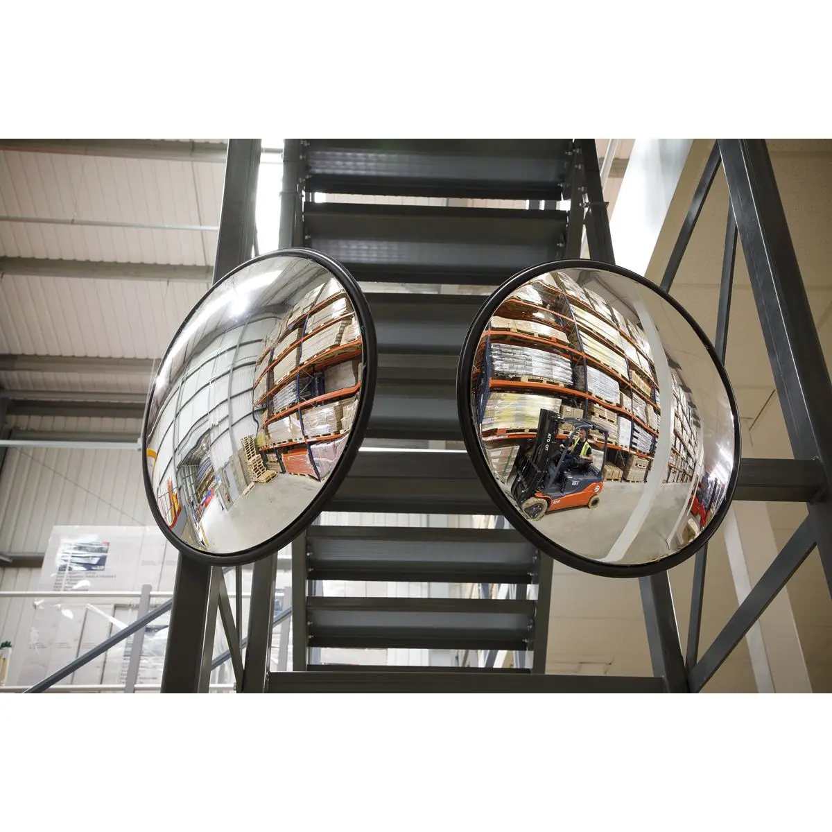 Sealey Convex Mirror Wall Mounting Ø450mm - Image 4