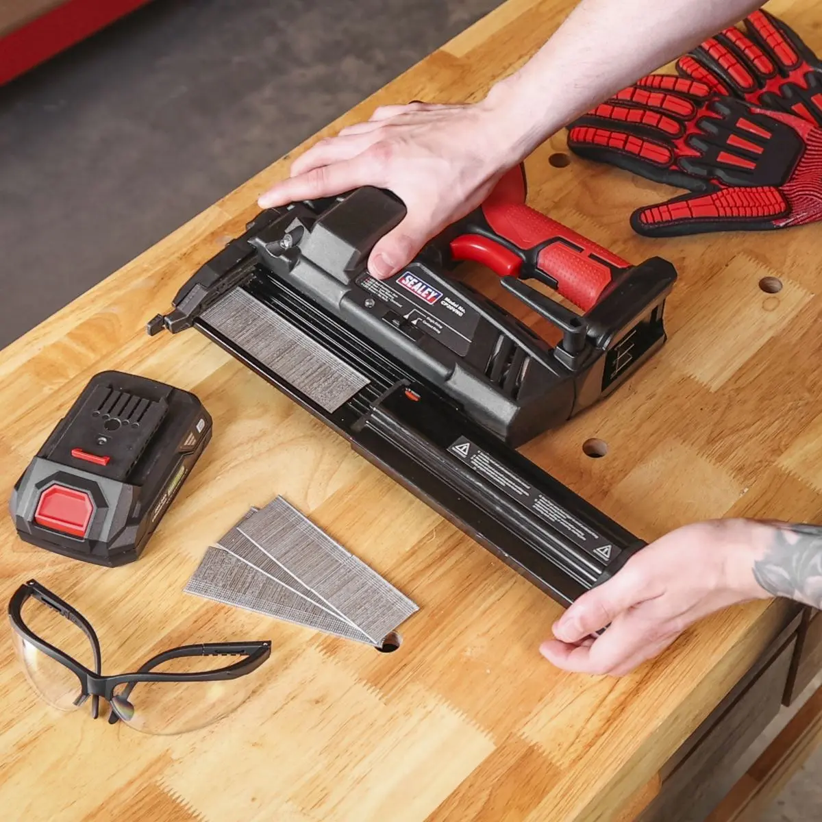 Sealey SV20 Series 18G Cordless Nail/Staple Gun 20V - Body Only - Image 14