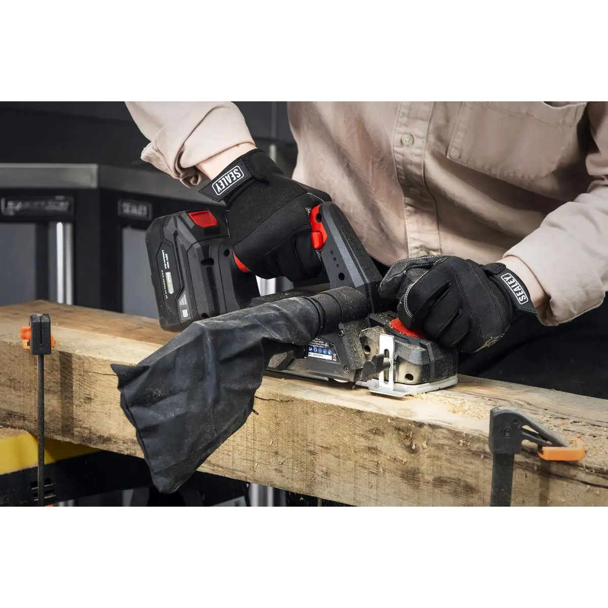 Sealey Cordless Planer 20V SV20 Series 82mm - Body Only - Image 8