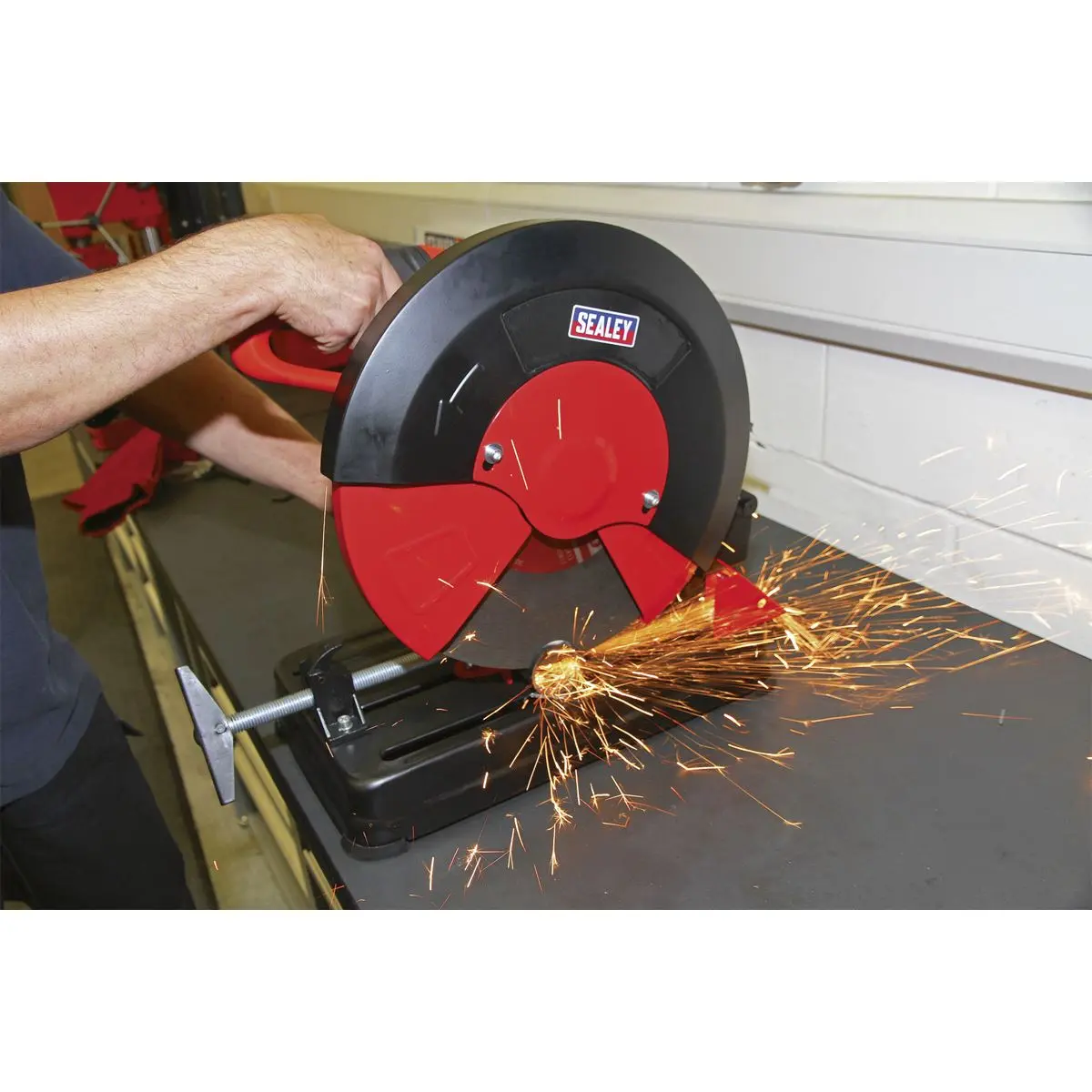 Sealey Cut-Off Saw Ø355mm 230V Abrasive Disc Portable - Image 3