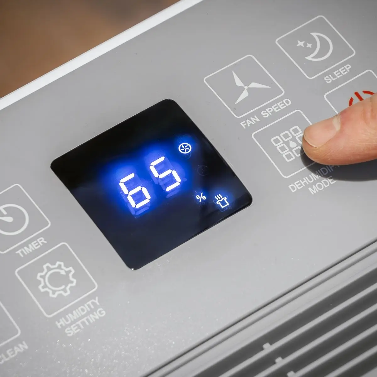 Sealey Dehumidifier 20L - Image 7