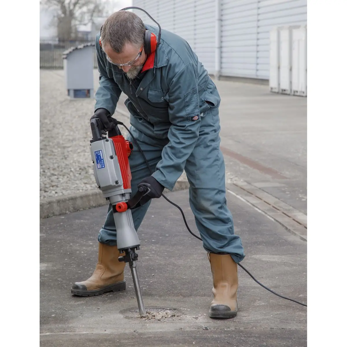 Sealey Demolition Breaker Hammer 1600W/230V - Image 4