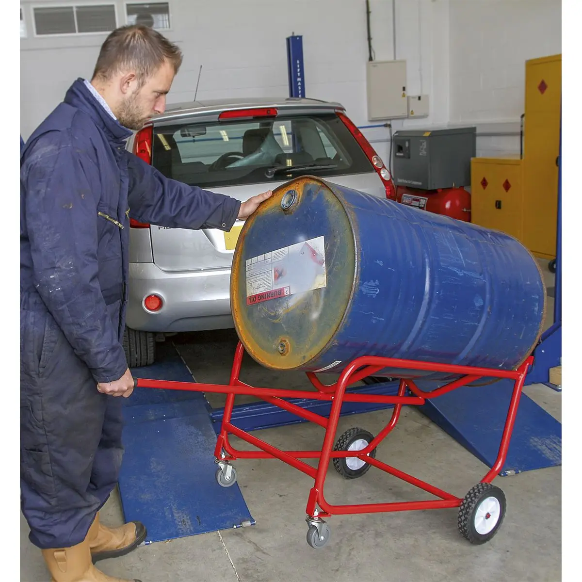Sealey Drum Stillage Mobile 205L/48gal - Image 5