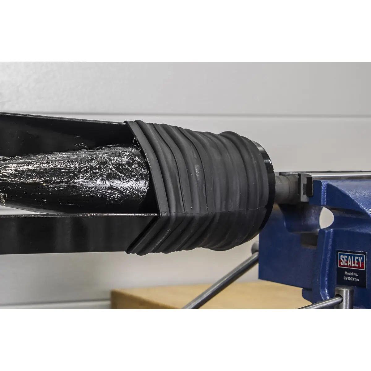Sealey Duraboot Stretch CVJ Boot Ø70-91mm - Image 3