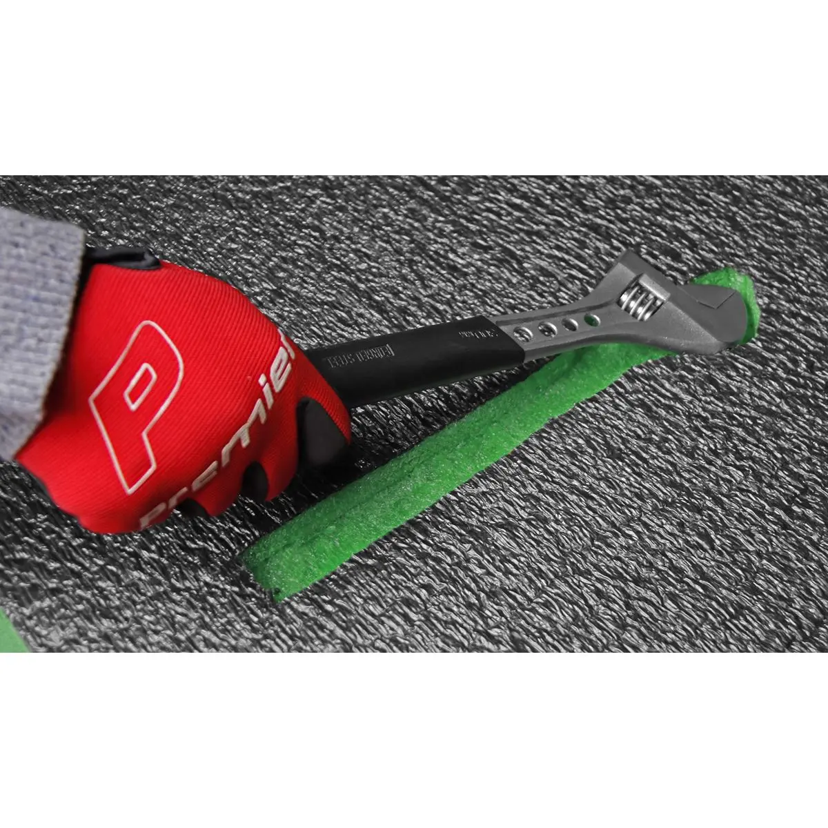 Sealey Easy Peel Shadow Foam® Green/Black 1200 x 550 x 50mm - Image 9