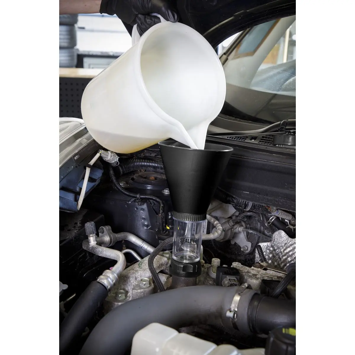 Sealey Engine Oil Funnel Set 4pc - Renault, Nissan - Image 7