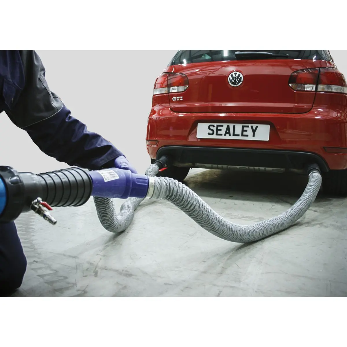 Sealey Exhaust Fume Extractor with 3m Ducting - Image 5