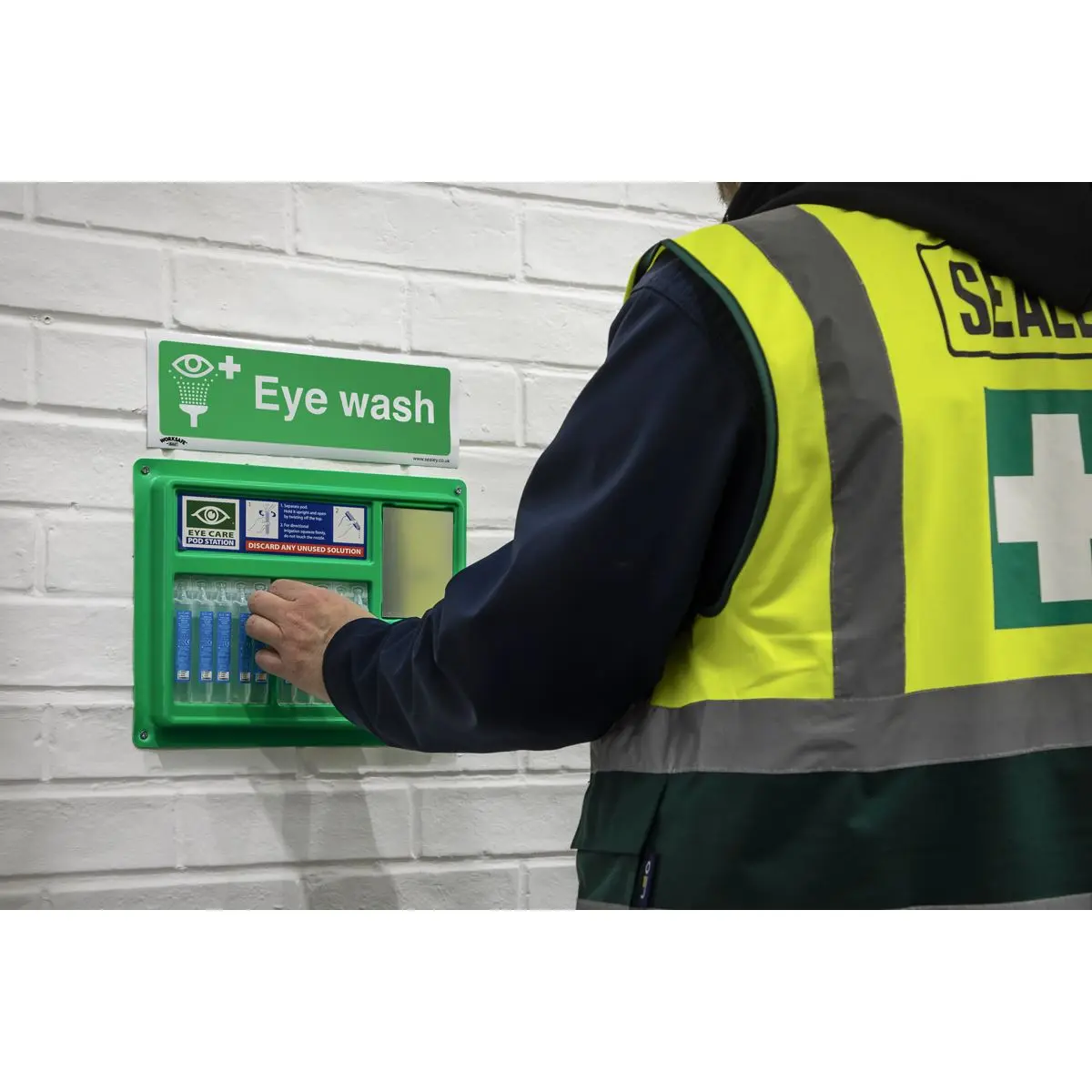 Sealey Eye/Wound Wash Station - Image 7
