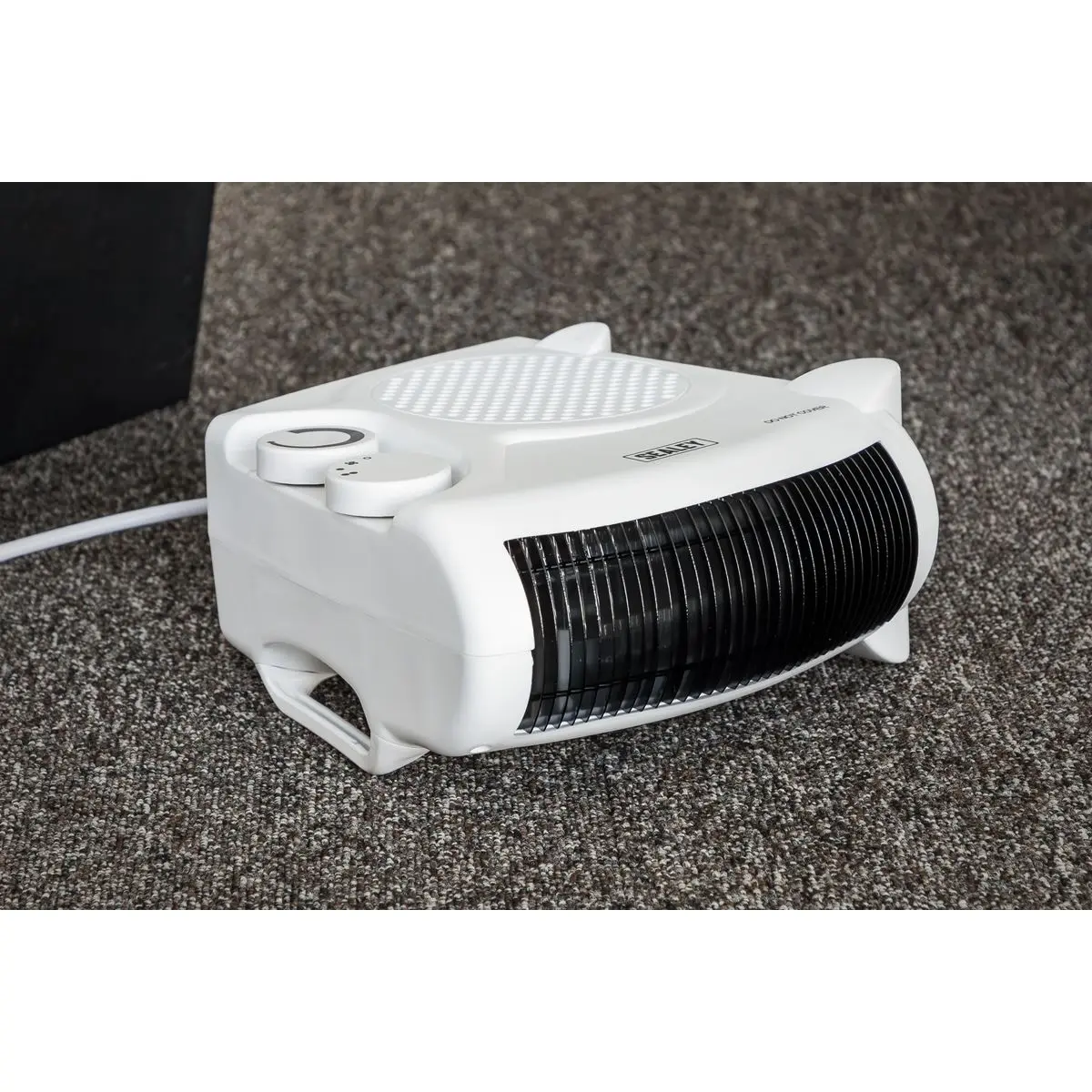 Sealey Fan Heater 2000W/230V 2 Heat Settings & Thermostat - Image 10