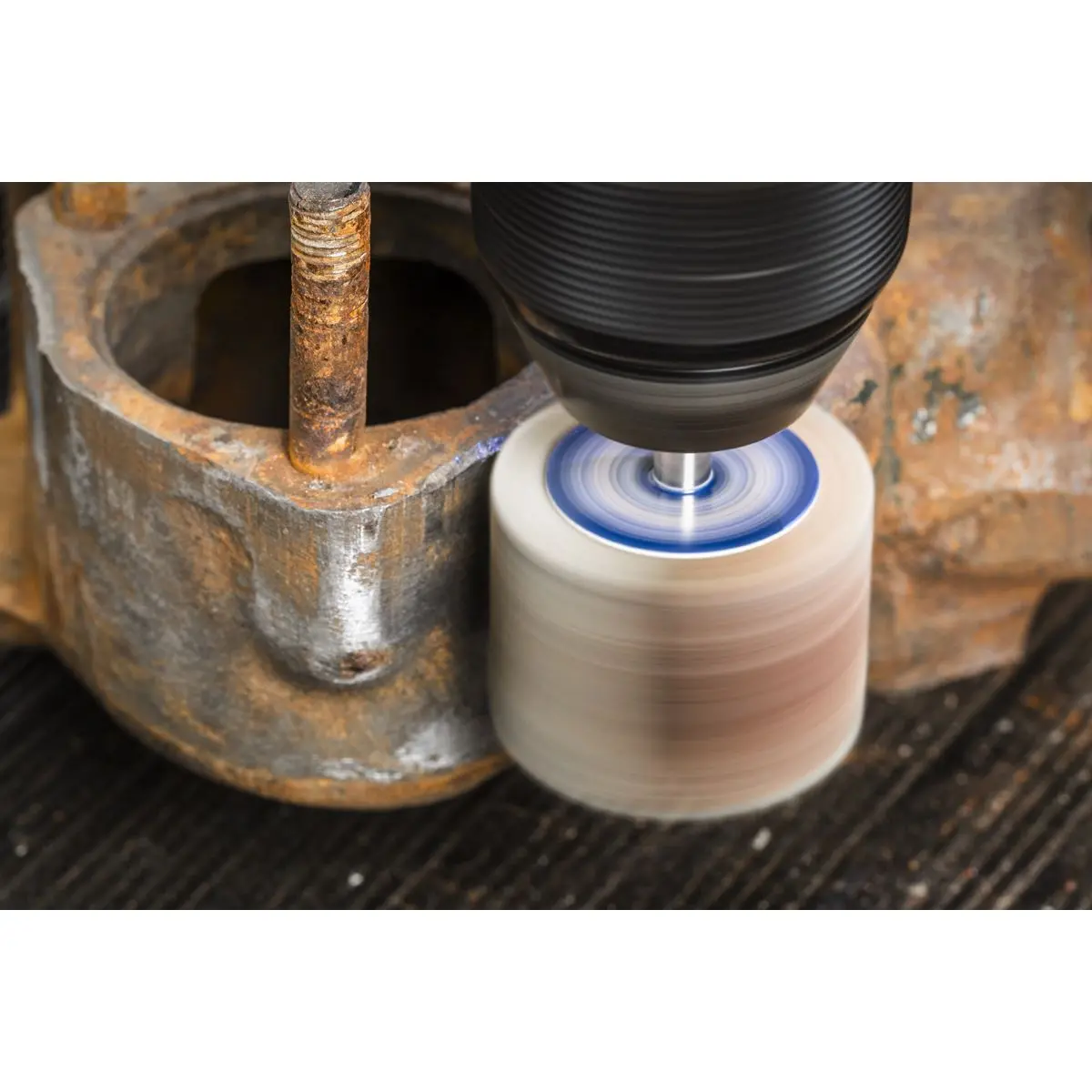 Sealey Abrasive Flap Wheel Ø40 x 30mm Ø6mm Shaft Assorted Grit - Pack of 5 - Image 3