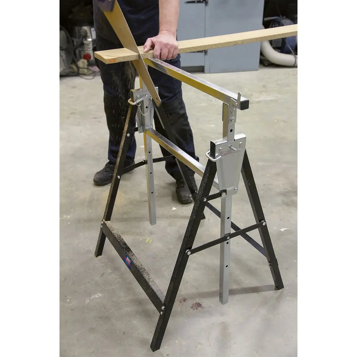 Sealey Fold Down Telescopic Trestle - 200kg Capacity - Pair - Image 11