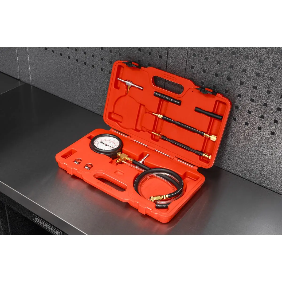Sealey Fuel Injection Pressure Test Kit - Image 4
