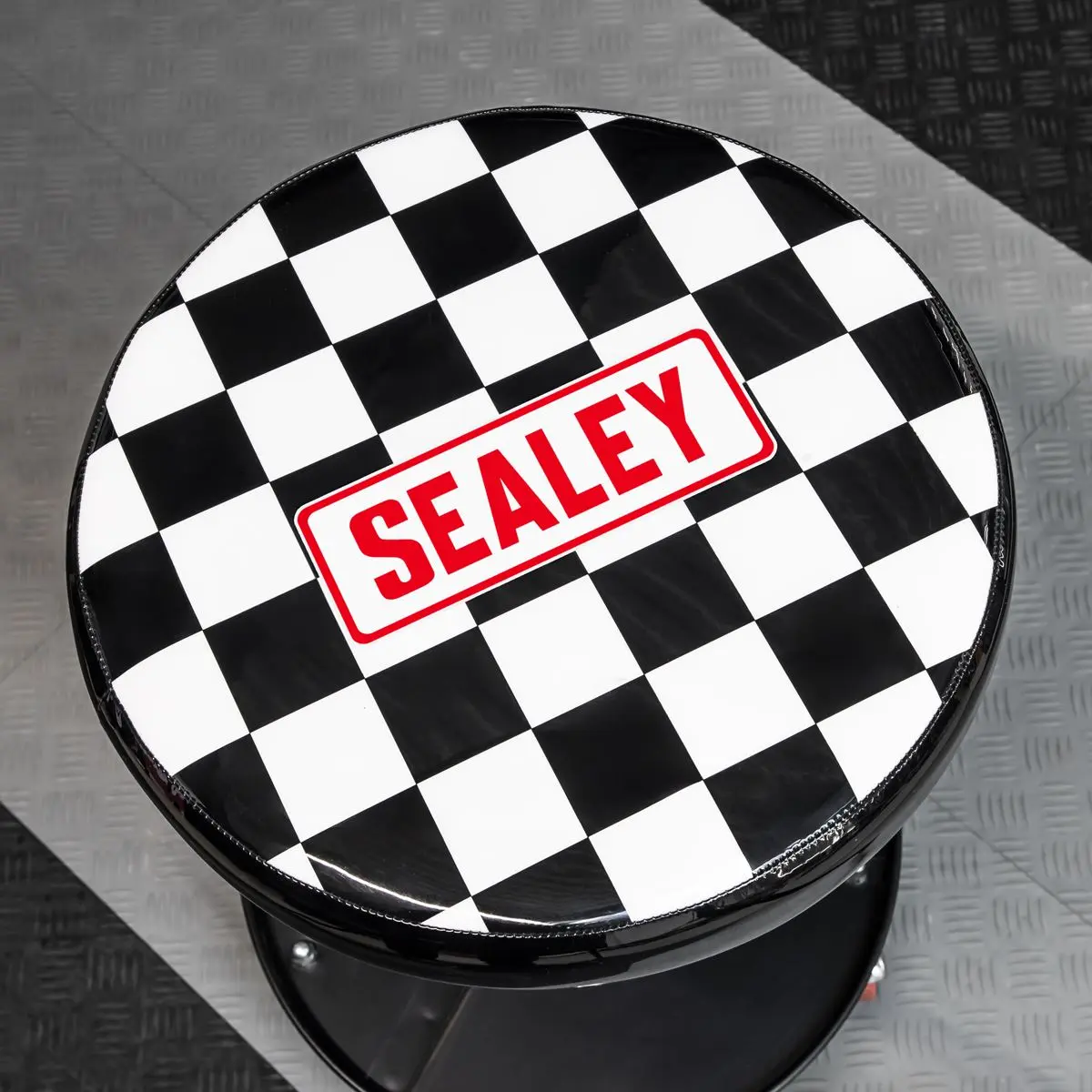 Sealey Pneumatic Mechanic's Seat - Image 10