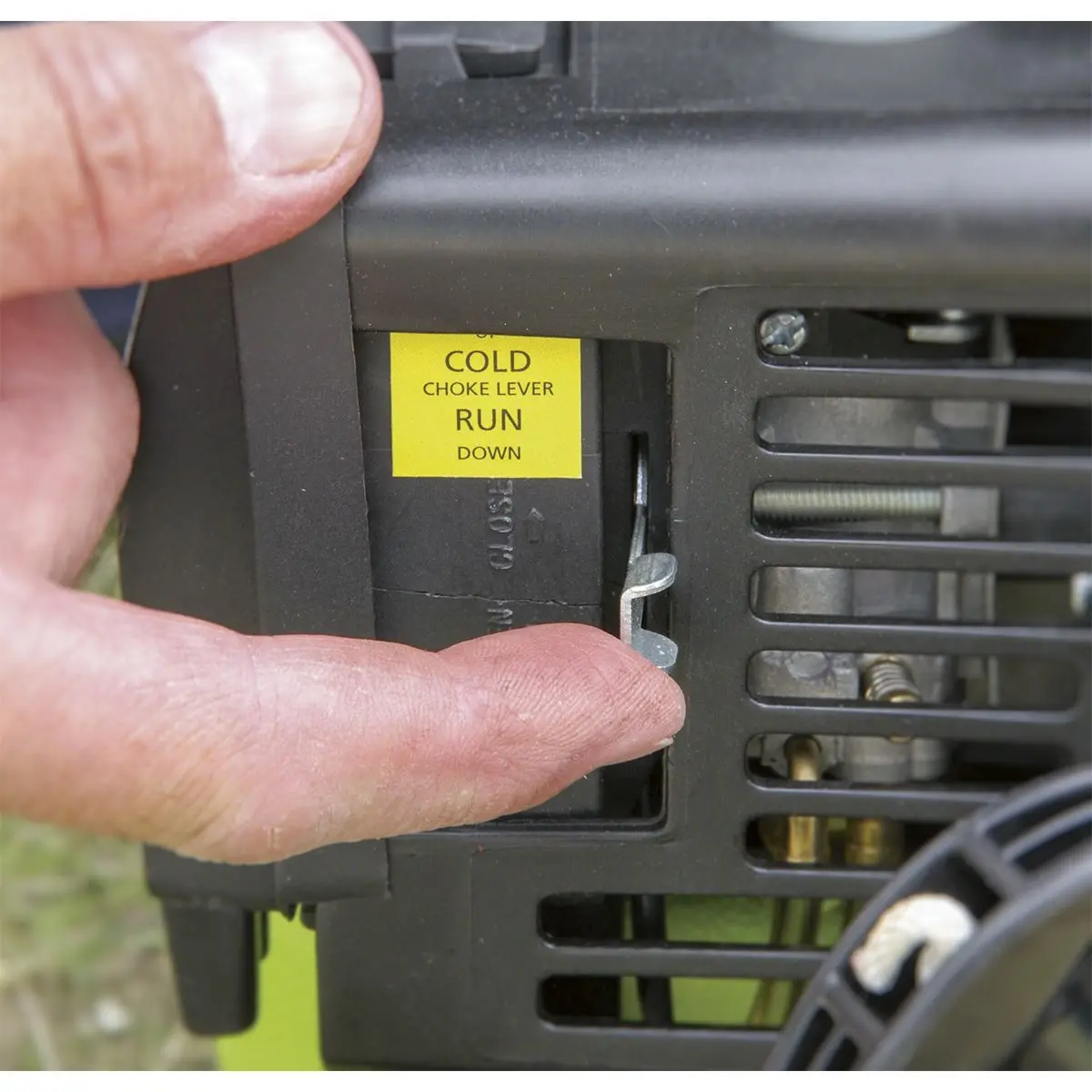 Sealey Generator Inverter 1000W 230V - Image 5