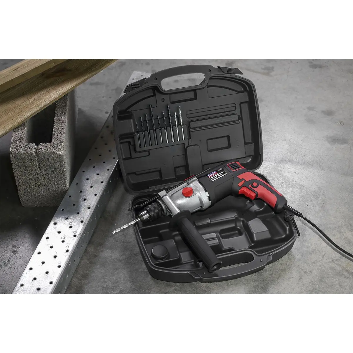 Sealey Hammer Drill Ø13mm 2 Mechanical/Variable Speed 1050W/230V - Image 4