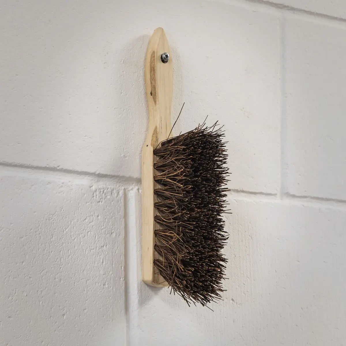 Sealey Hand Brush 11"(280mm) Hard Bristle - Image 3