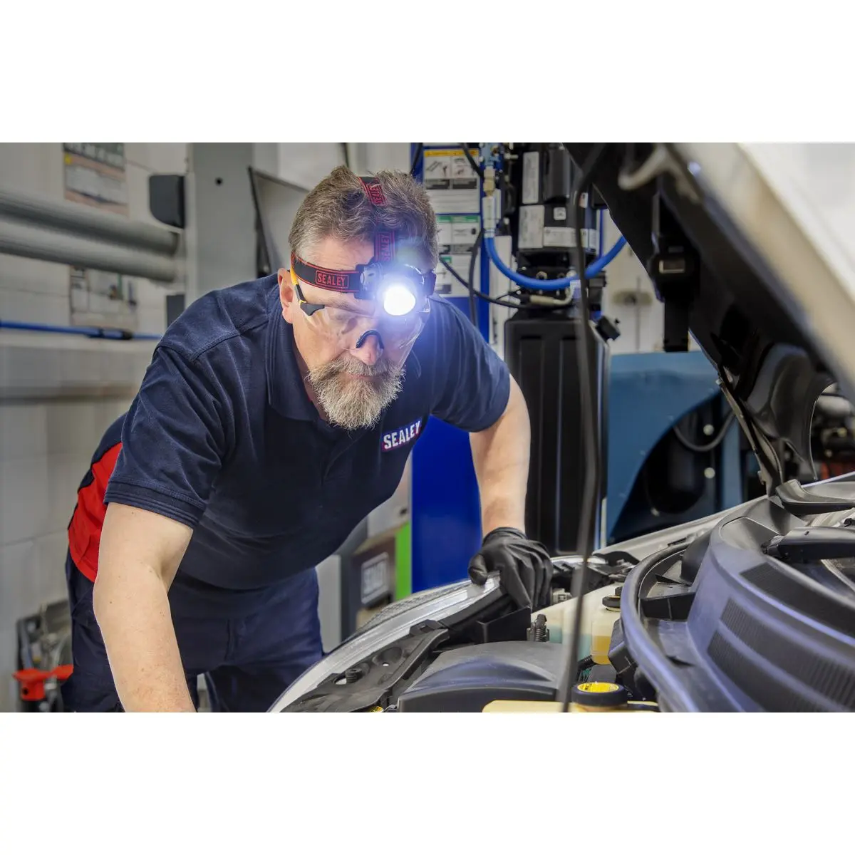 Sealey Head Torch 3W COB LED - Image 3