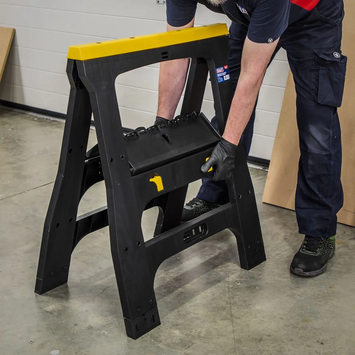Sealey Heavy-Duty Folding Composite Trestle - Image 8