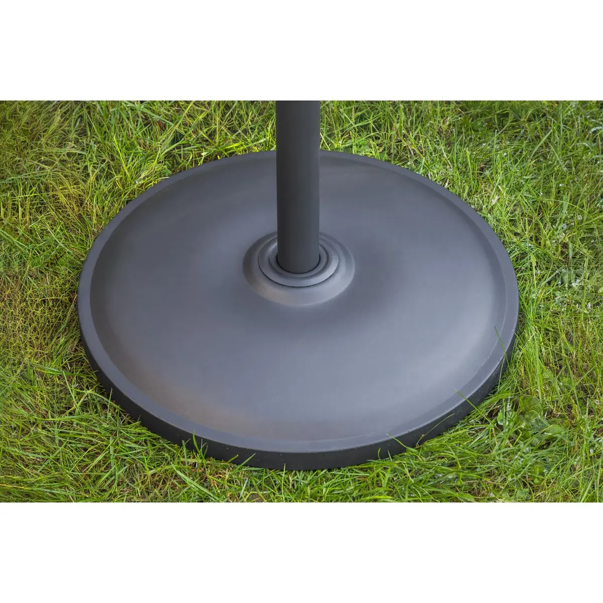 Sealey High Efficiency Carbon Fibre Infrared Patio Heater 1800W/230V with Telescopic Floor Stand - Image 2