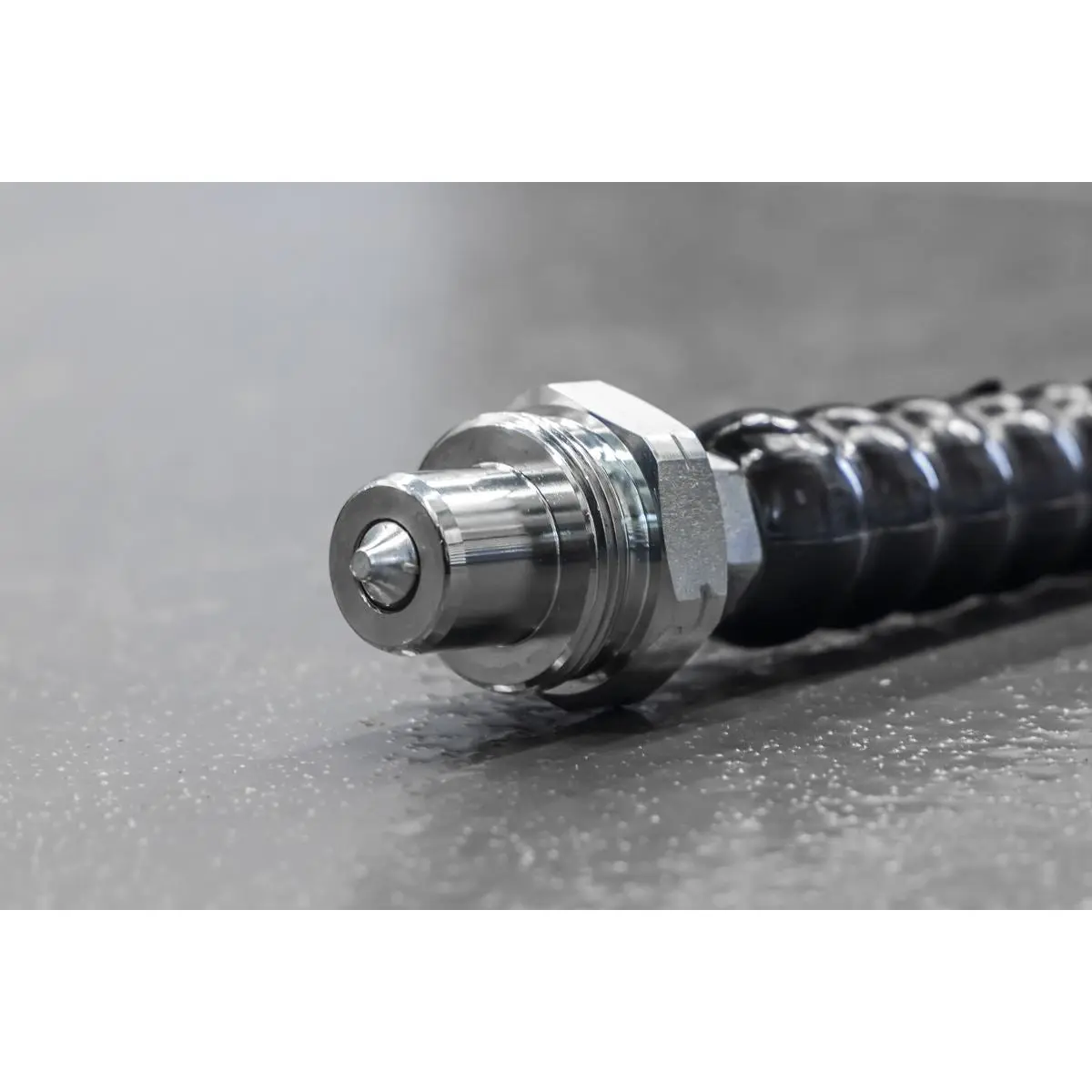 Sealey High Pressure Hydraulic Hose 3/8" & 3/8" to 1/4" Adaptor - Image 5