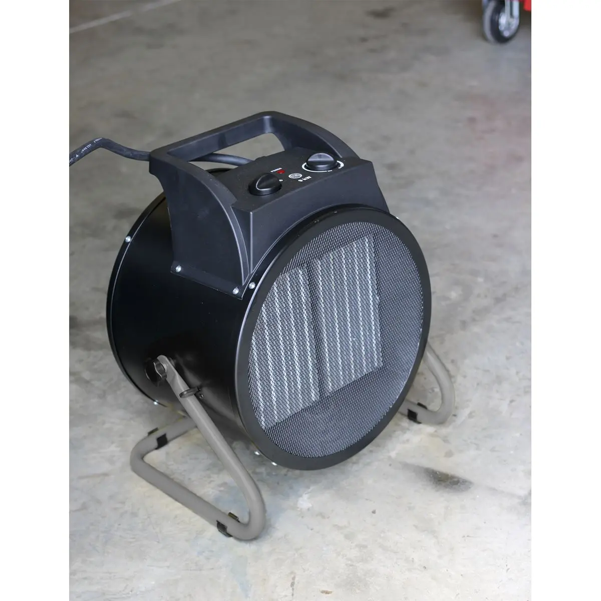 Sealey Industrial PTC Fan Heater 9000W 415V 3ph - Image 7