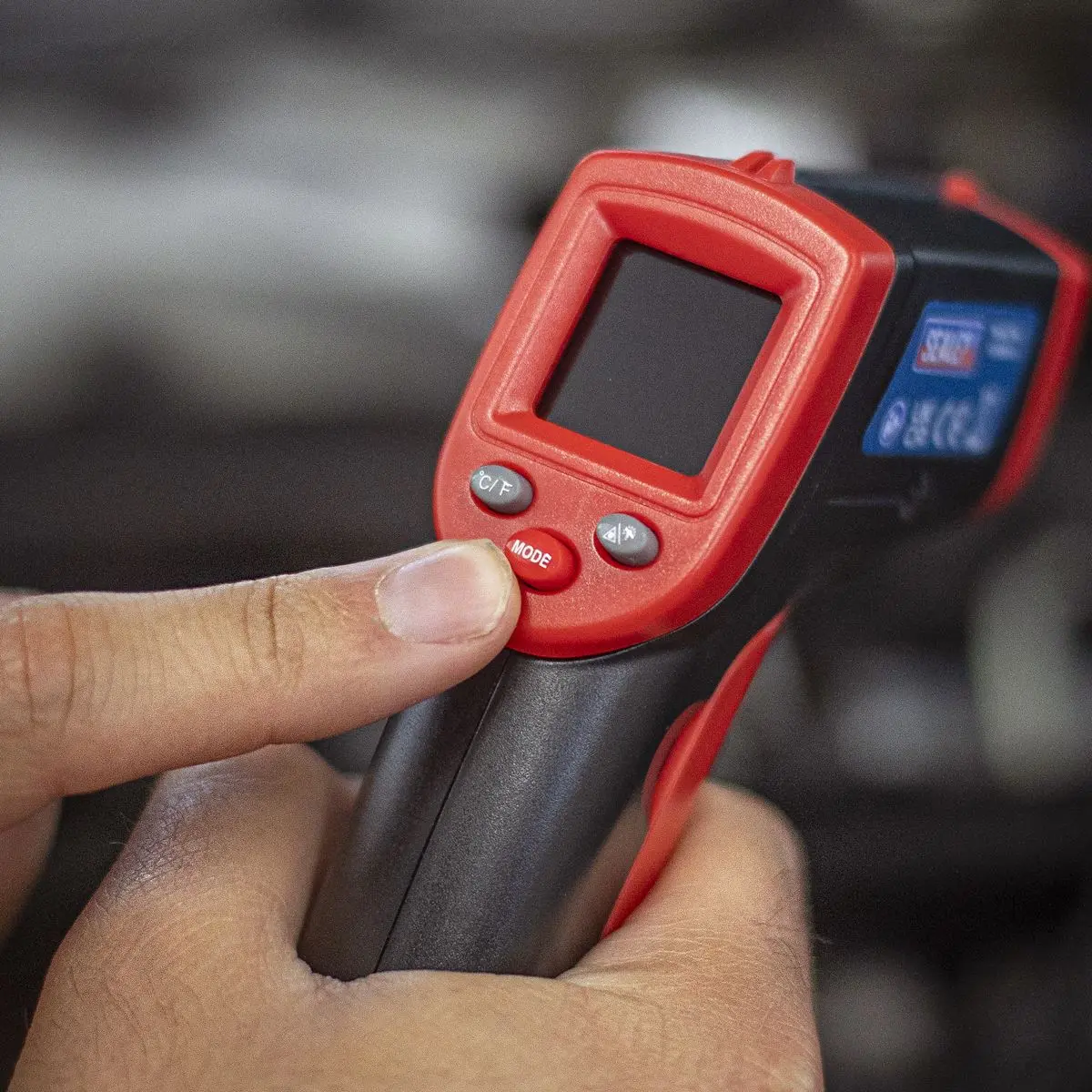 Sealey Infrared Laser Digital Thermometer 12:1 Faults Car Van - Image 5