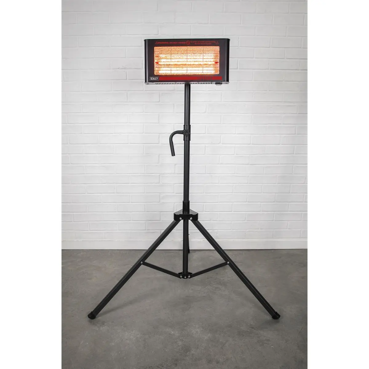 Sealey Infrared Quartz Heater with Tripod Stand 230V 1.2kW - Image 8