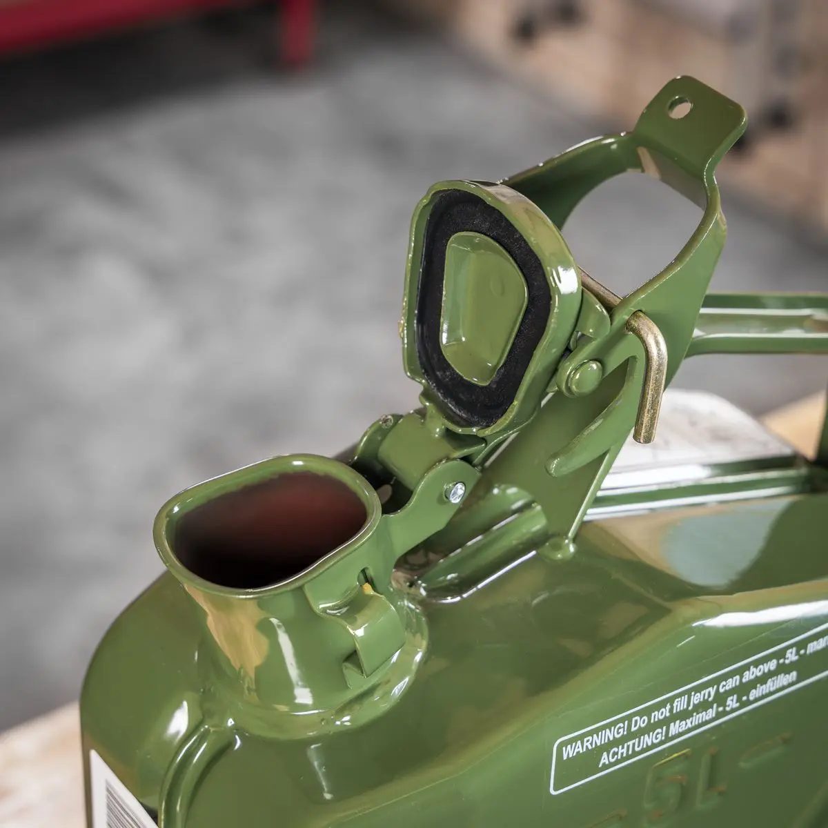 Sealey Jerry Can 5L - Green - Image 6