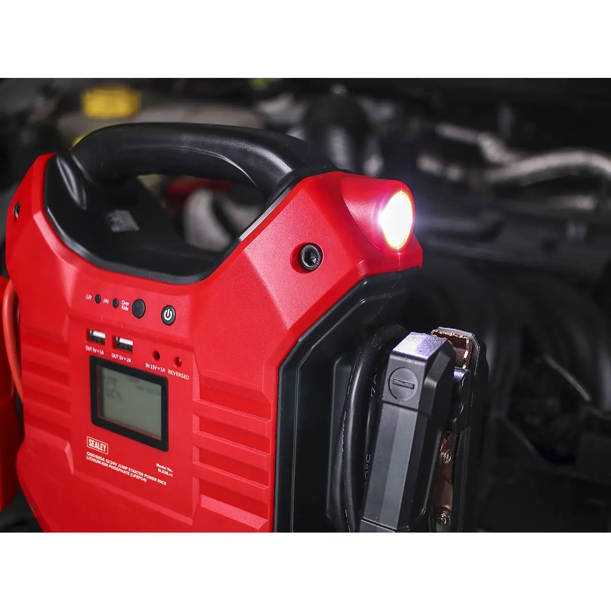 Sealey Jump Starter Power Pack Lithium-ion Phosphate (LiFePo4) 12/24V 1200/600 Peak Amps - Image 7