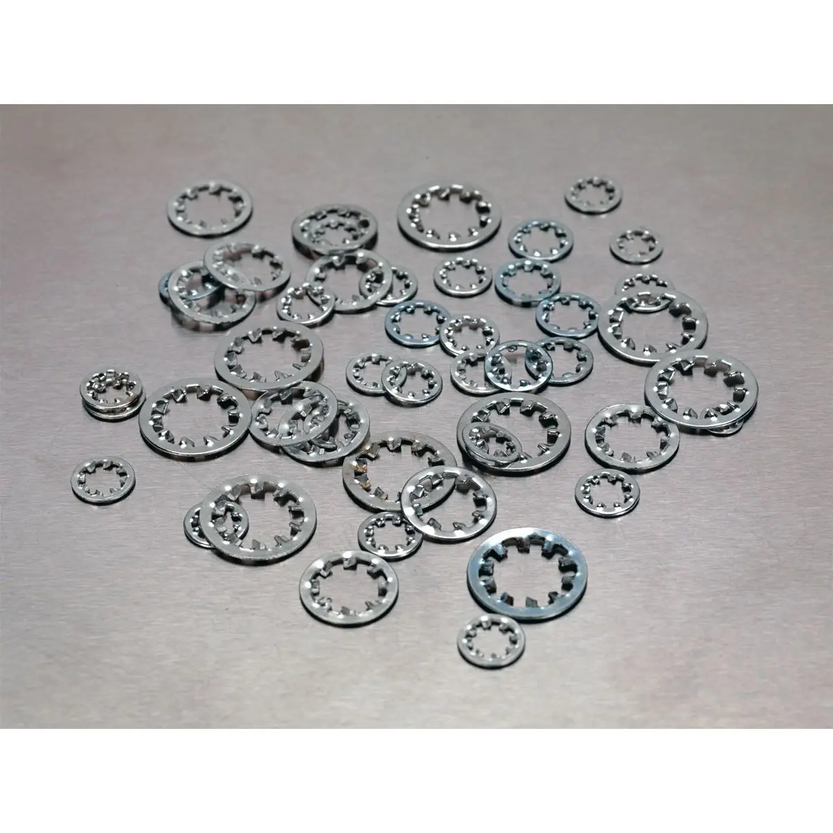 Sealey Lock Washer Assortment 1000pc Serrated Internal M5-M10 Metric - Image 2