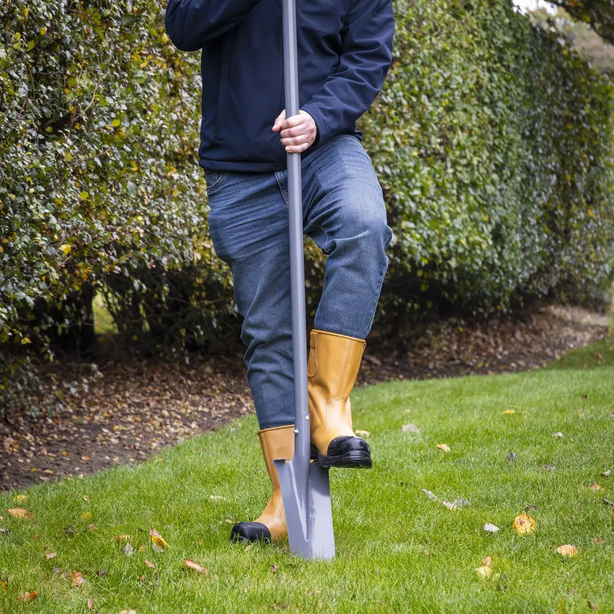 Sealey Long Handled Fencing Spade 1200mm - Image 5