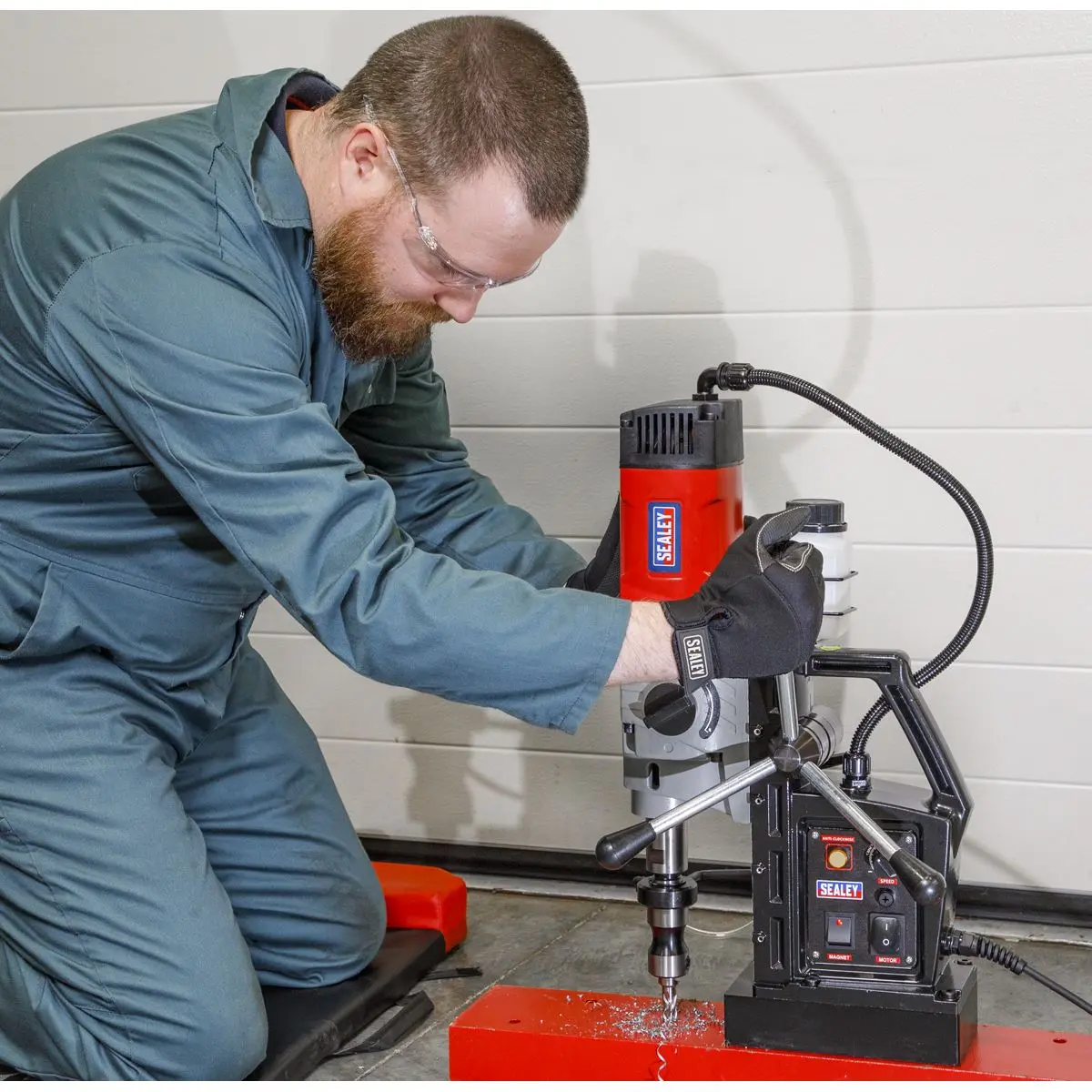 Sealey Magnetic Drilling Machine Heavy-Duty 60mm 230V - Image 2