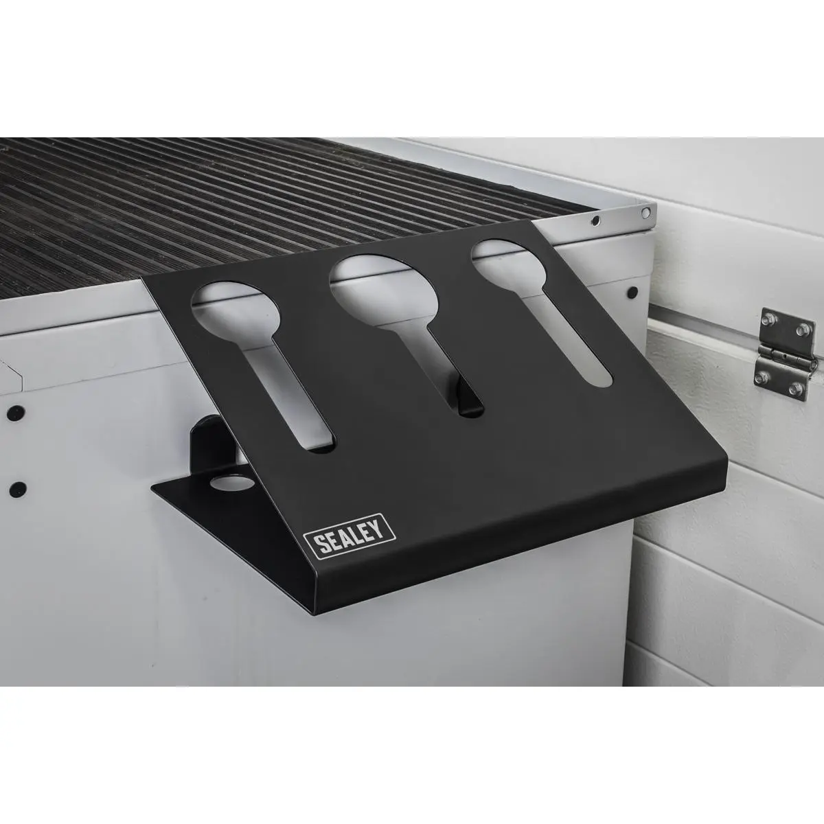 Sealey Magnetic Power Tool Holder - Image 9